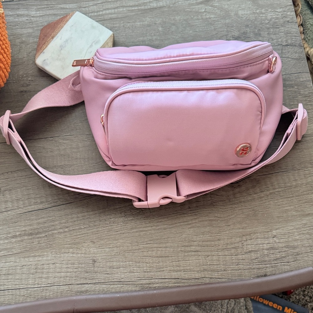 Huggies Diaper Waist Pack NWOT